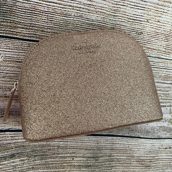 🔴 SOLD 🔴 Kate Spade Joely Small Dome Cosmetic Bag - Picture 2 of 3